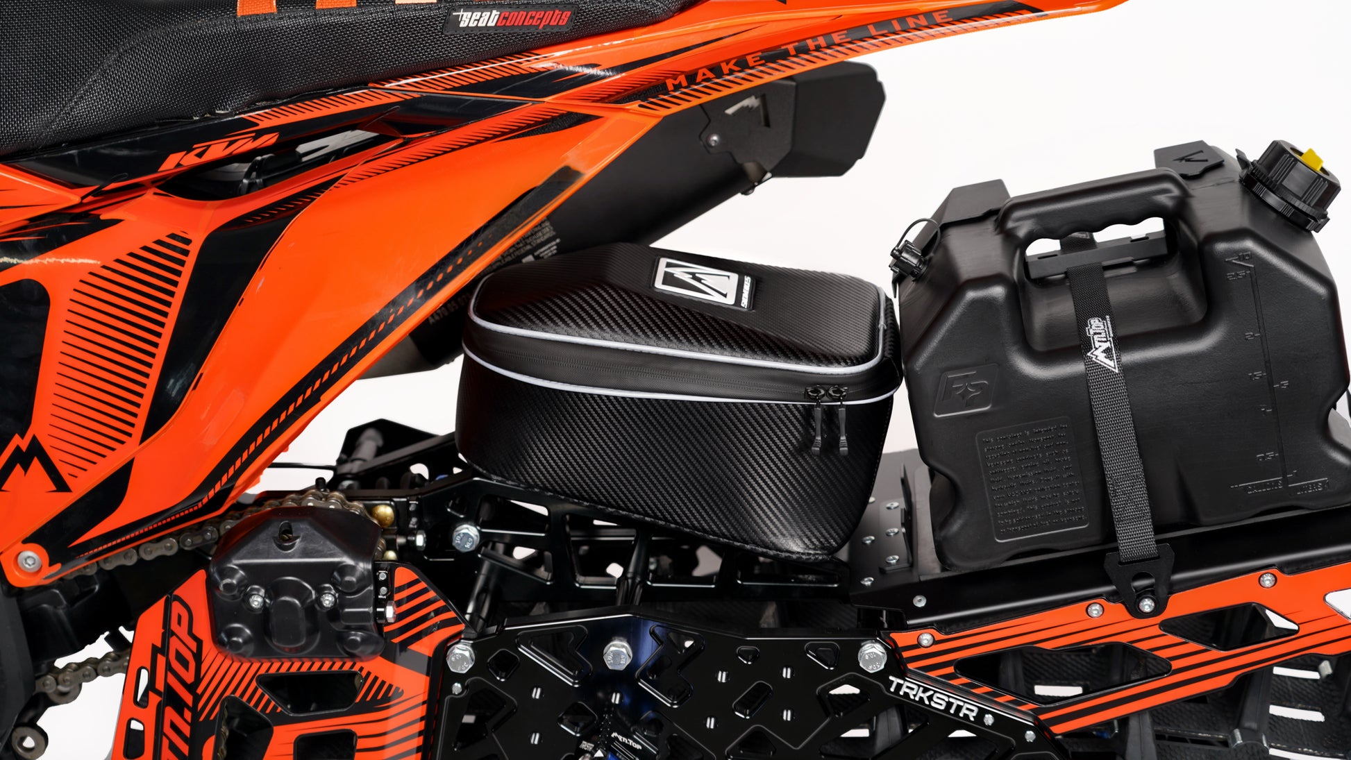 MTN.TOP Frame Bag mounted on a TRKSTR snowbike kit frame under the seat